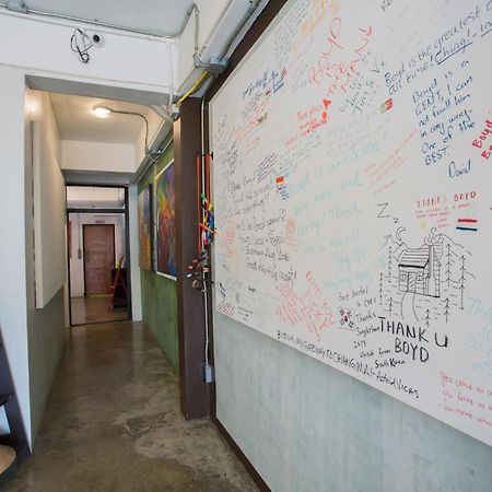 Zz Hostel เชียงใหม่ ภายนอก รูปภาพ
