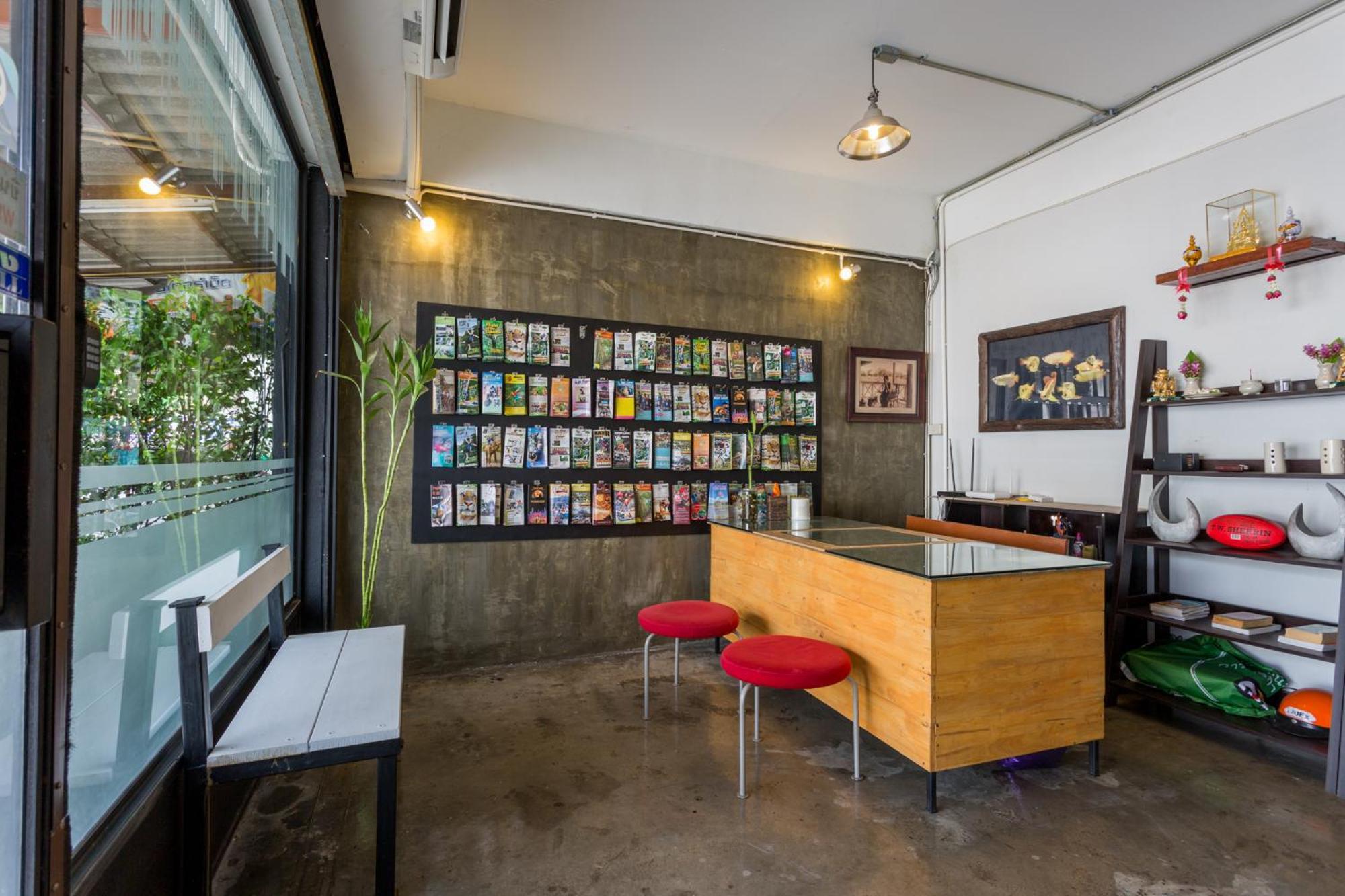 Zz Hostel เชียงใหม่ ภายนอก รูปภาพ