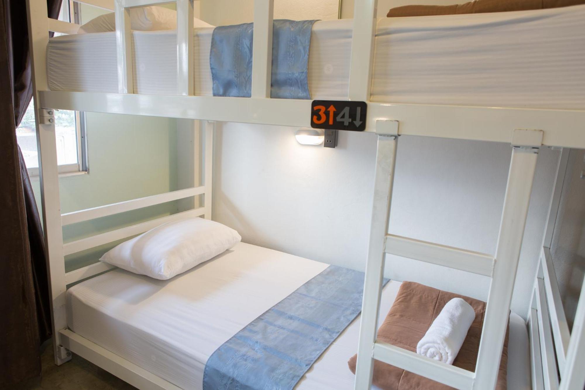 Zz Hostel เชียงใหม่ ภายนอก รูปภาพ