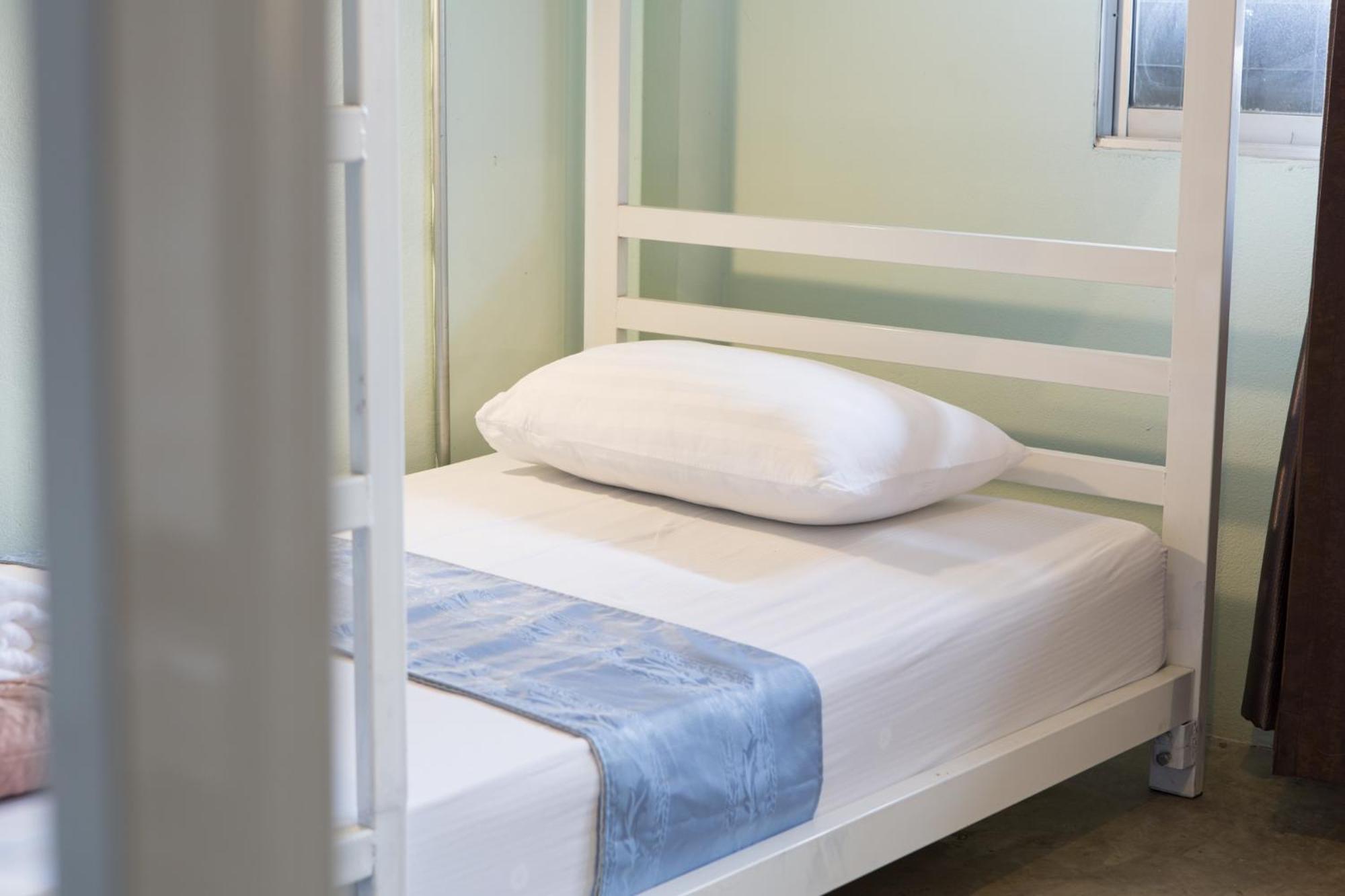 Zz Hostel เชียงใหม่ ภายนอก รูปภาพ